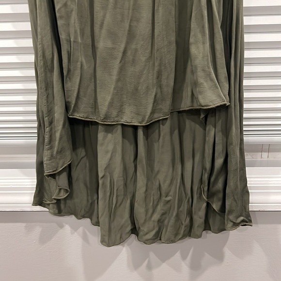 ROSE STYLE BELTED STRAPLESS DRESS WITH BROWN BELT. HIGH-LOW. MADE IN ITALY - Picture 4 of 9